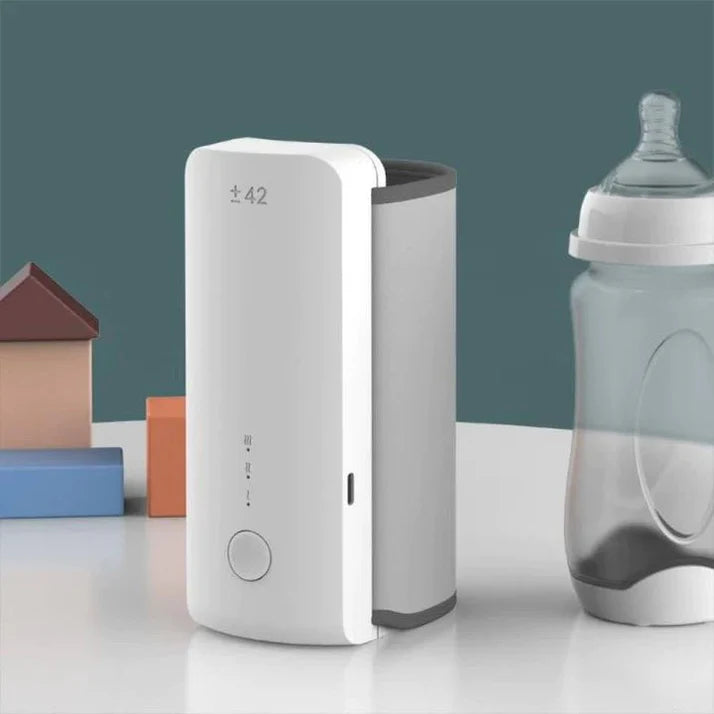 Portable Baby Bottle Warmer – Travel-Friendly & Rechargeable