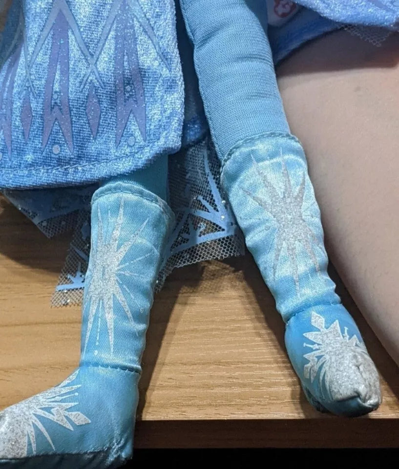 Frozen Princess Elsa & Anna Soft Stuffed Dolls