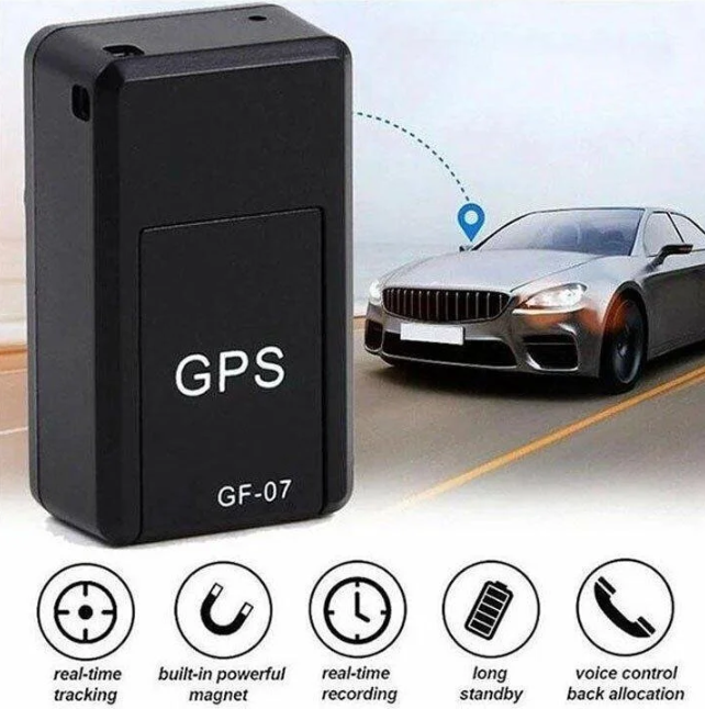 GPS tracker smartphone app real time tracking location map geofence alerts vehicle monitoring features