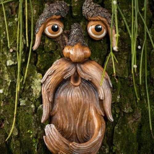 Tree Face Decor