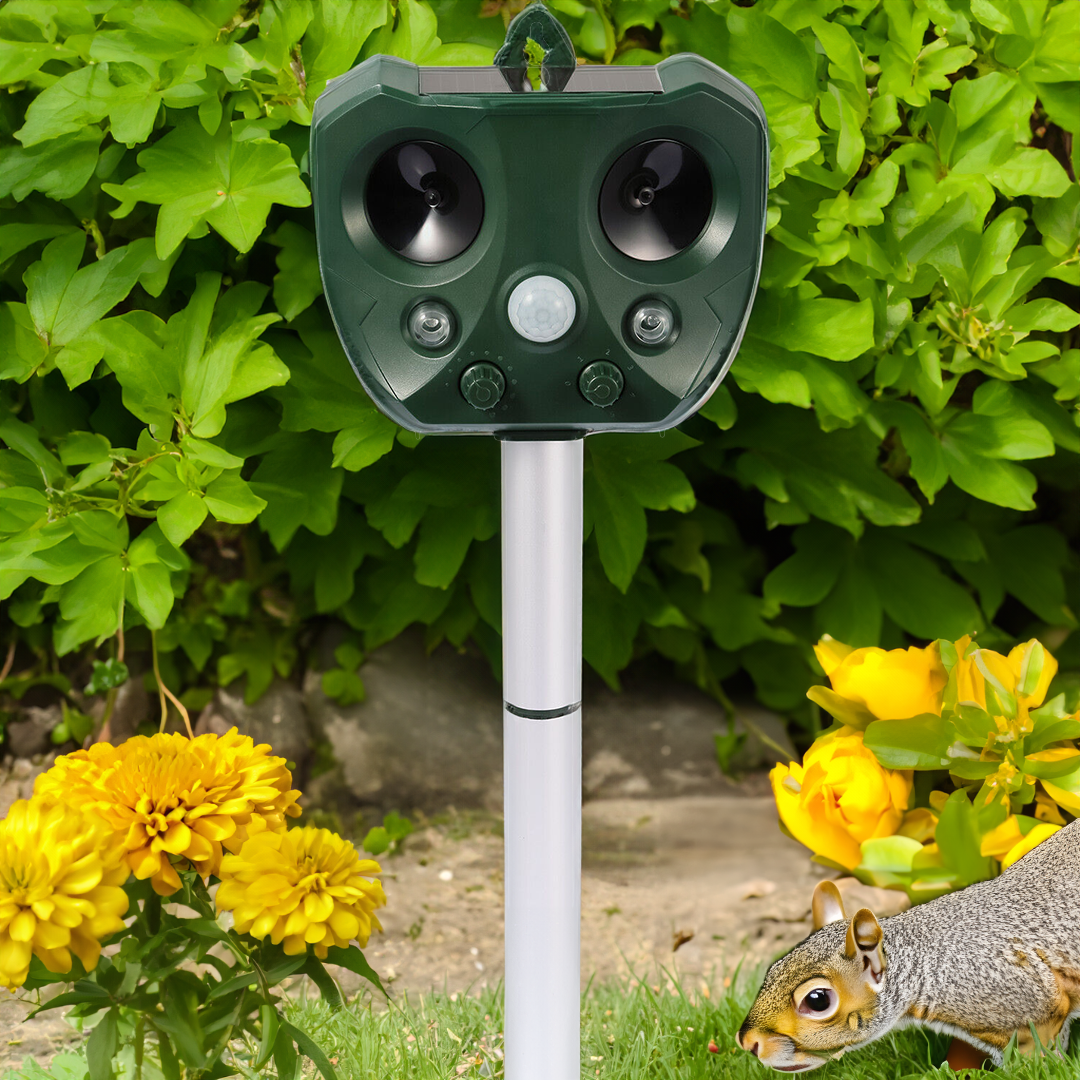 Ultrasonic Solar Powered Pest Repeller