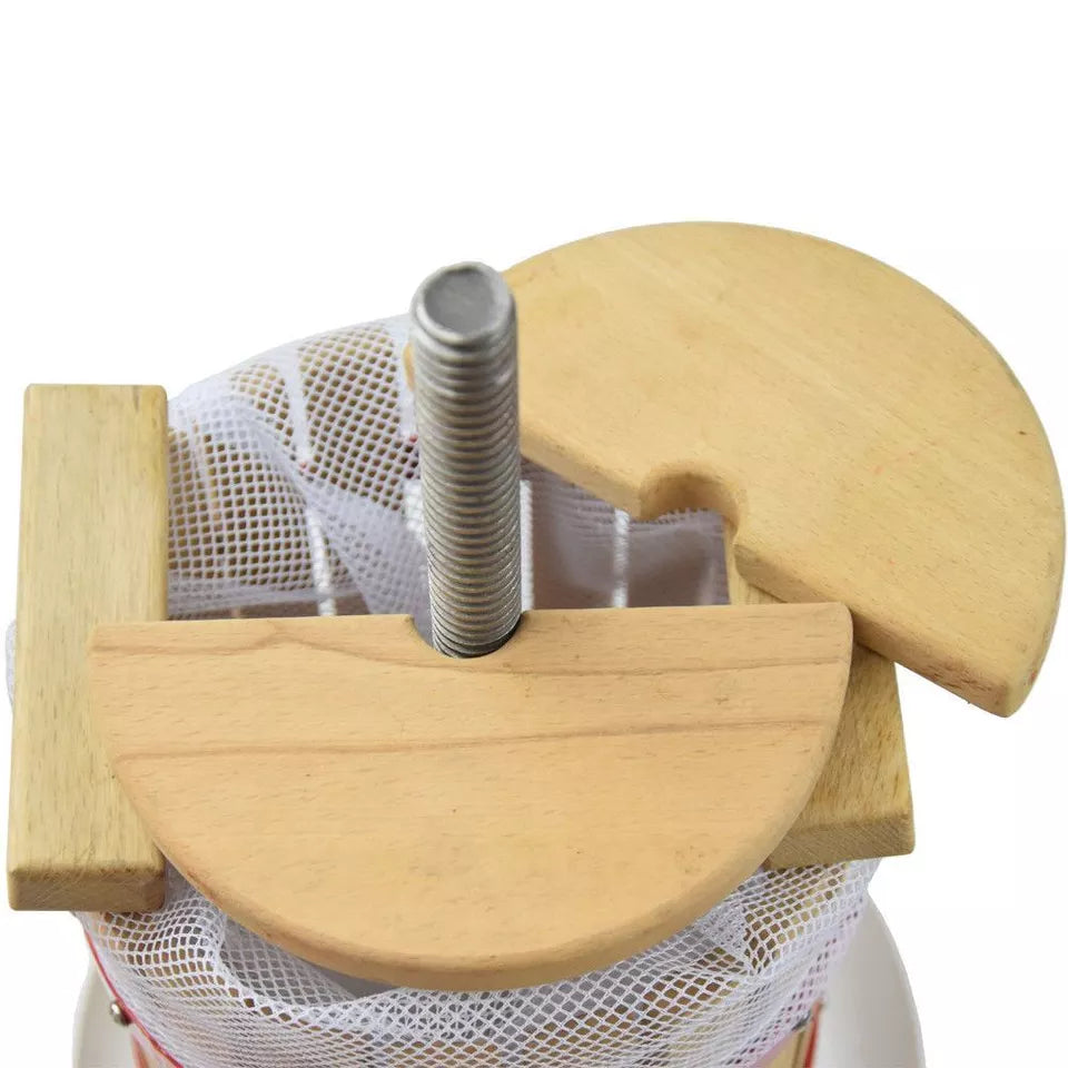 1.6 Gallon Fruit, Cider and Wine Press